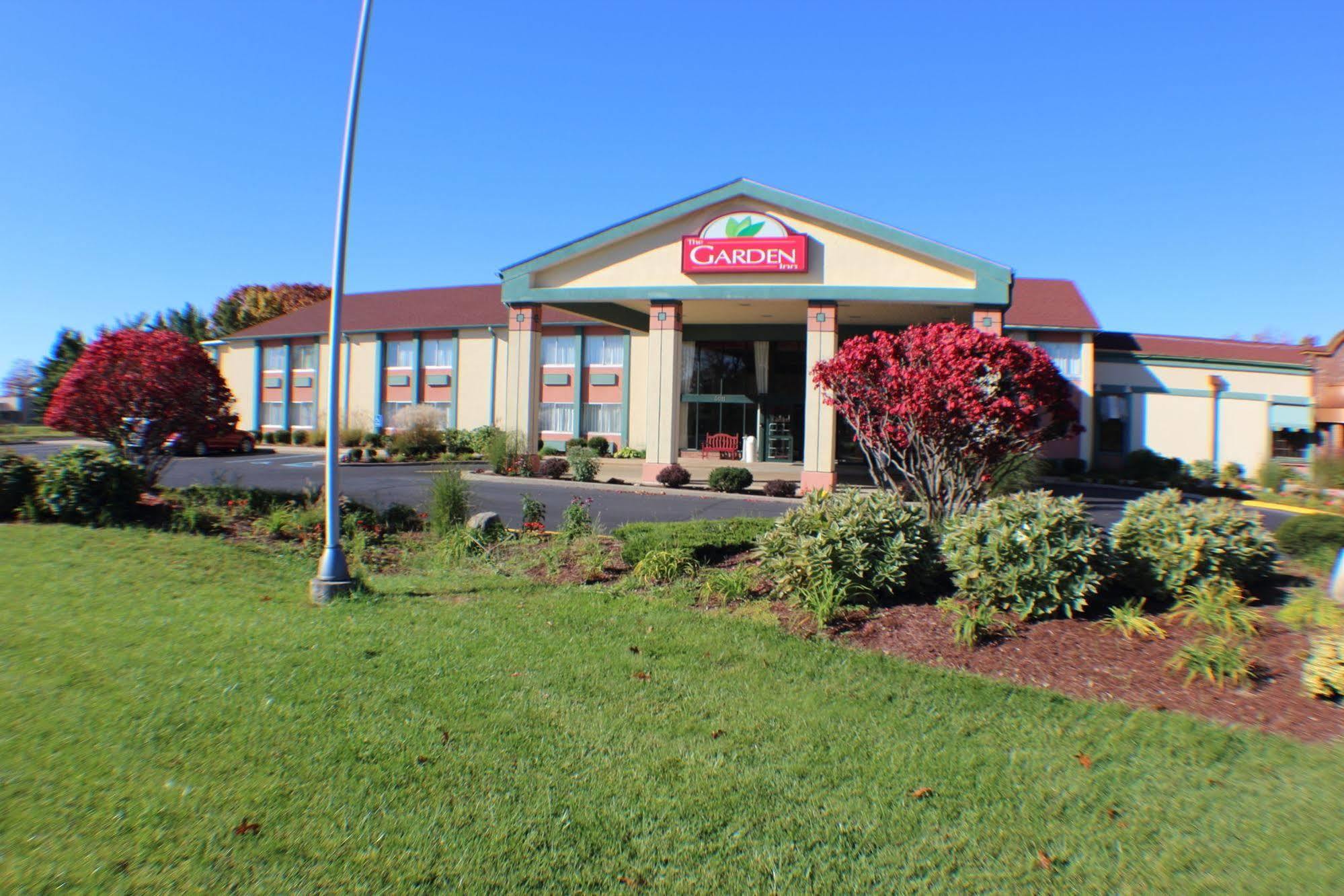 The Garden Inn Elkhart Extérieur photo